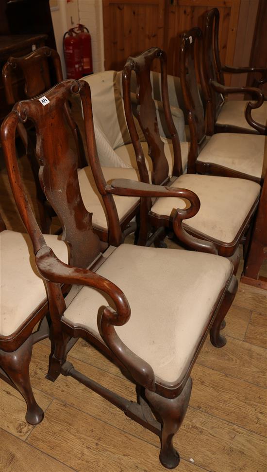 Set of 6 Tillman Queen Anne style dining chairs ( 4+2)